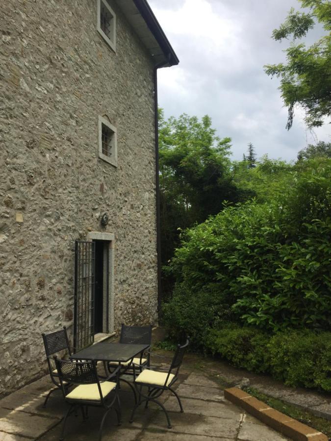 Appartamento Borgo Caiar Caprino Veronese Esterno foto